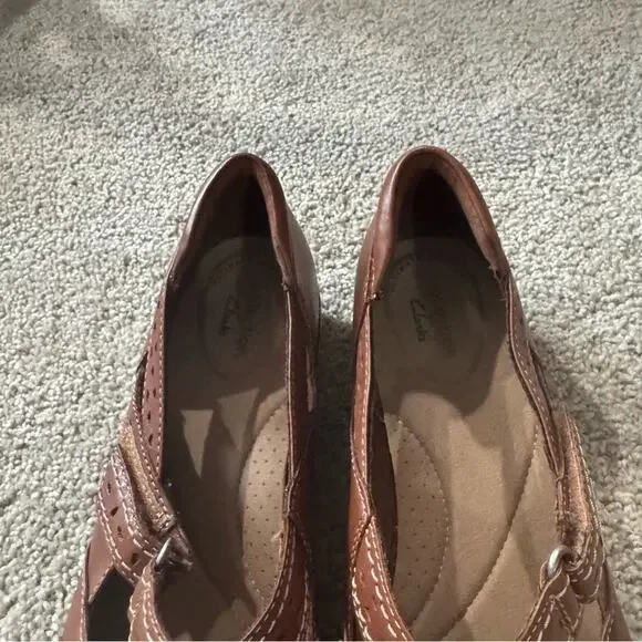 Clarks Brown Leather Women's Loafers Closed Toes Women's Size 9.5 Dressy - Picture 4 of 10